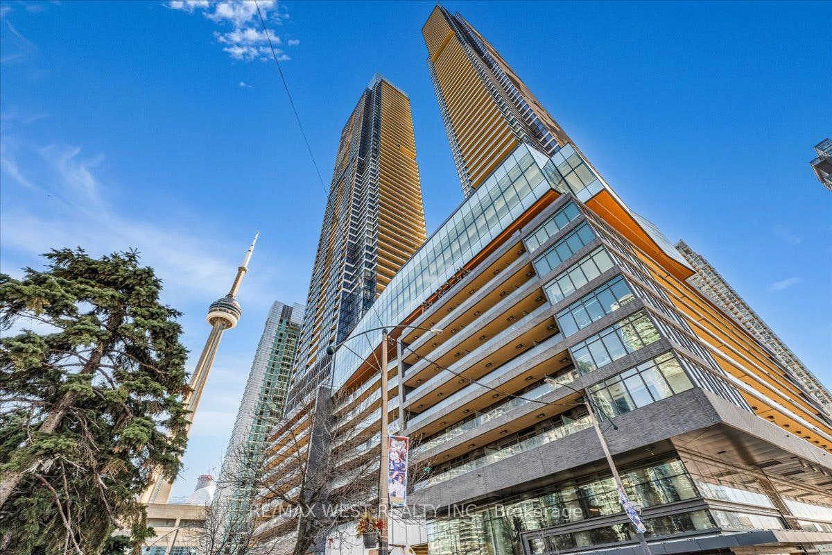 5709-1 Concord Cityplace Way, Toronto, ON, M5V 0X3