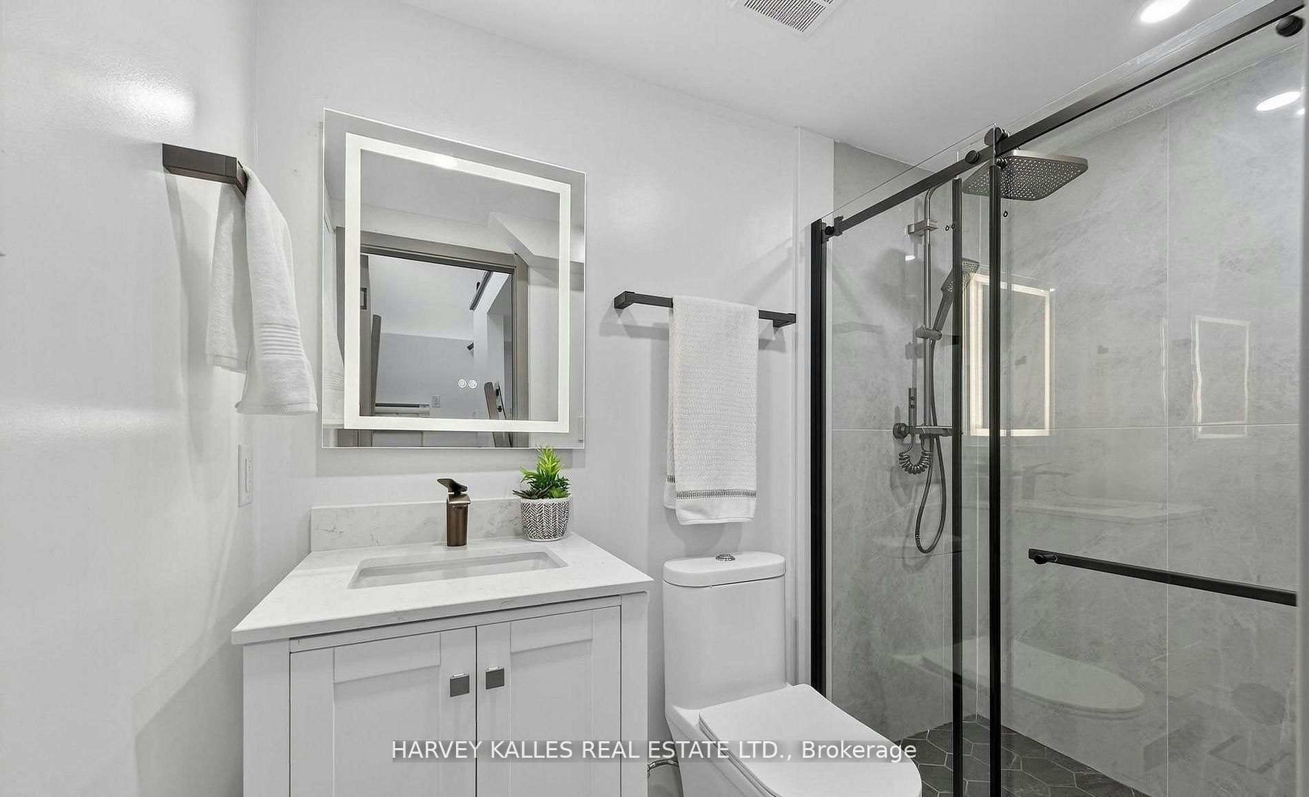 Garden Suite-249 Lauder Avenue, Toronto, ON, M6E 3H5 - 11