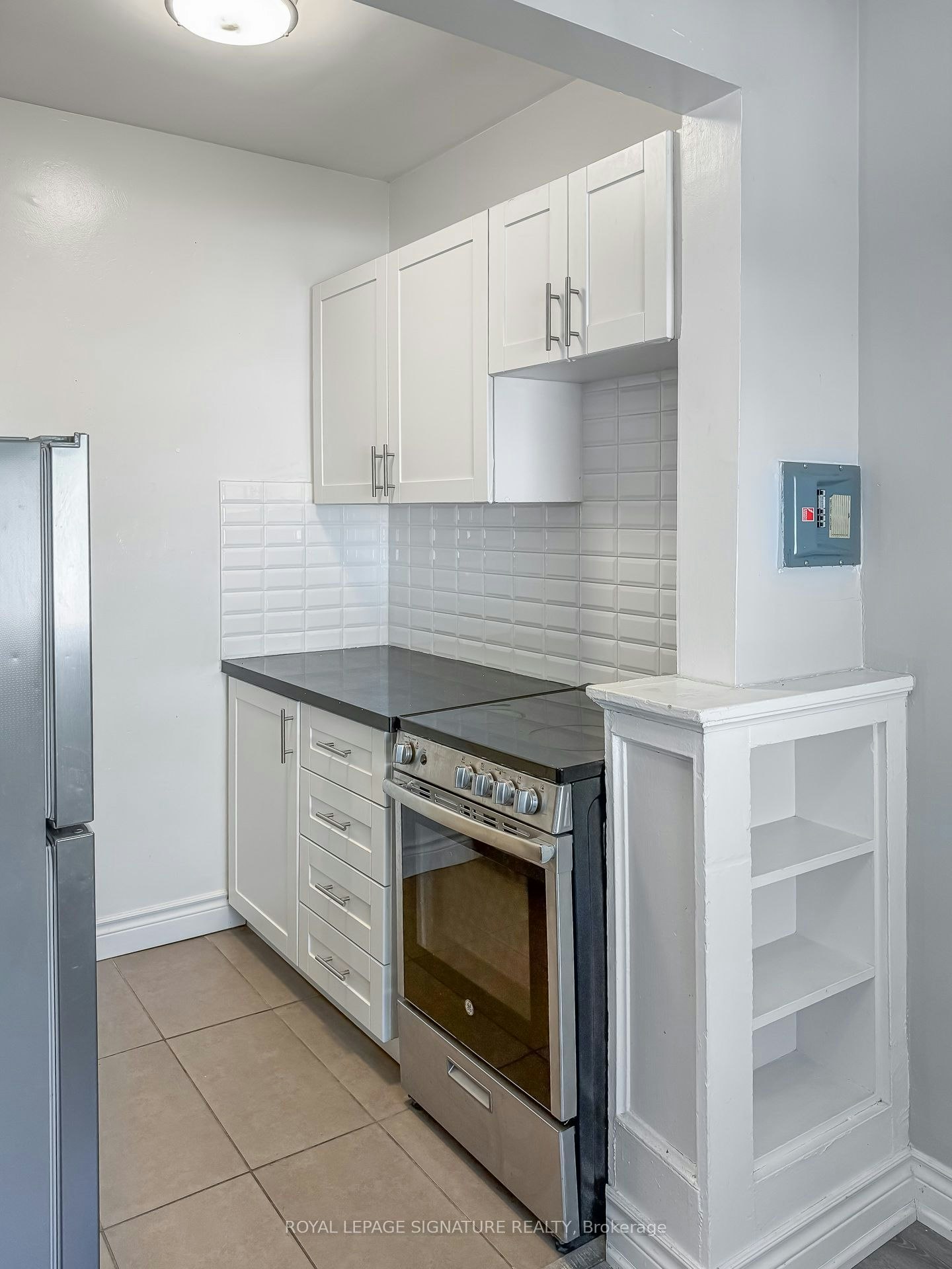 18-382 Dovercourt Road, Toronto, ON, M6J 3E6 - 3