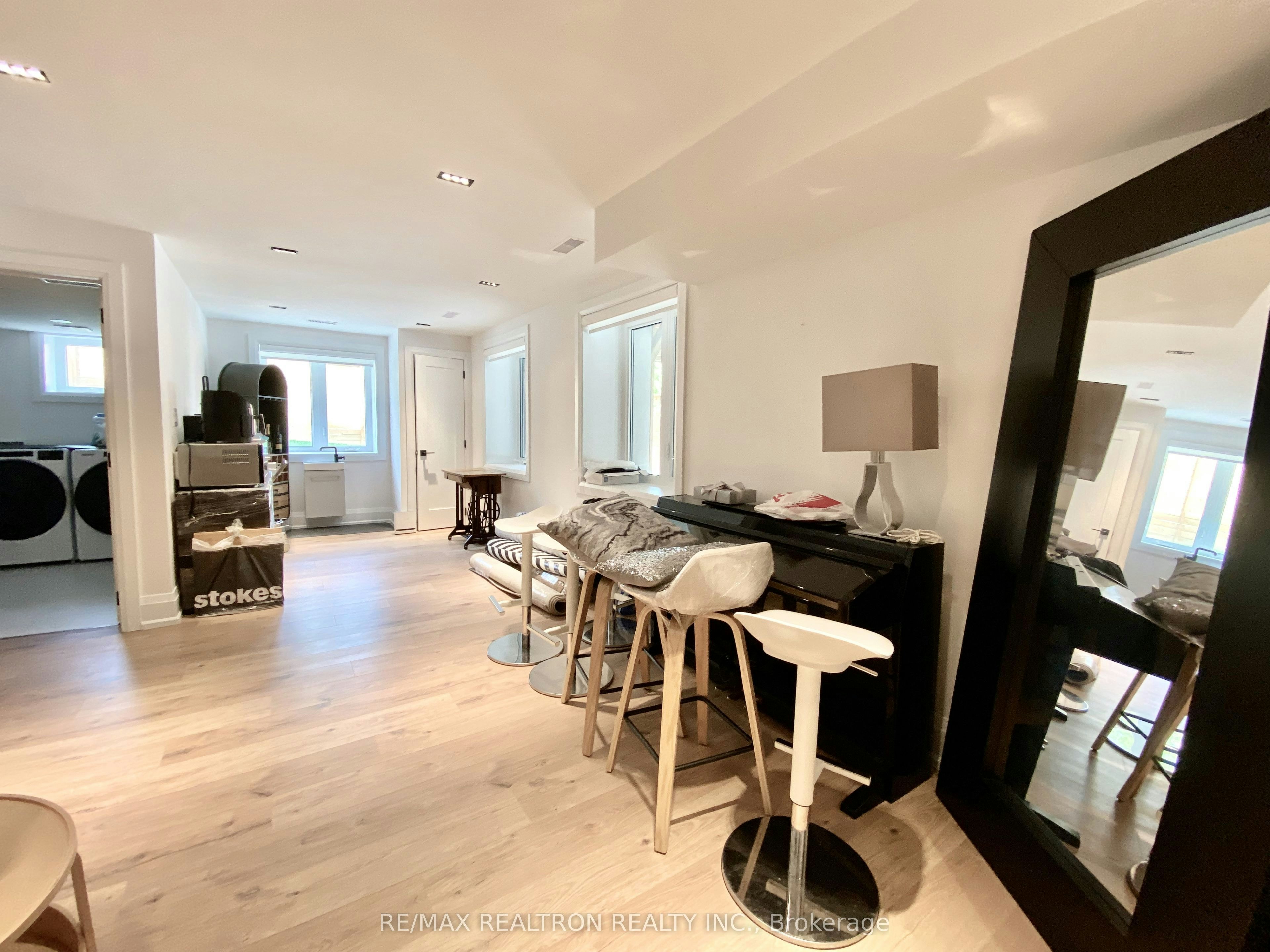 2 North Hills Terrace, Toronto, ON, M3C 1M6 - 23