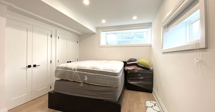 2 North Hills Terrace, Toronto, ON, M3C 1M6 - 25