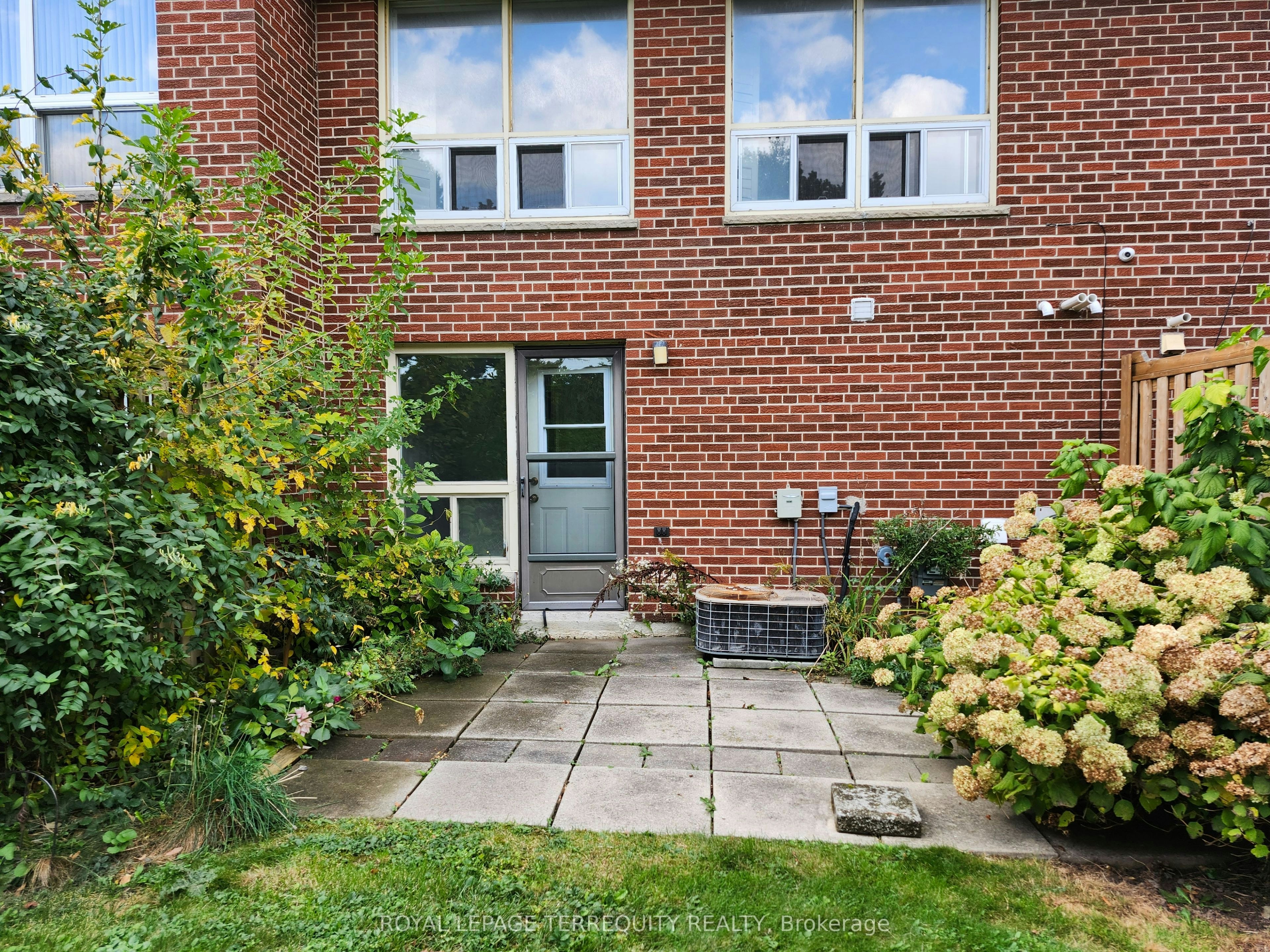 26 Nebula Star Way, Toronto, ON, M2J 1M8