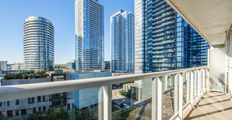 902-85 Queens Wharf Road, Toronto, ON, M5V 0J9 - 18