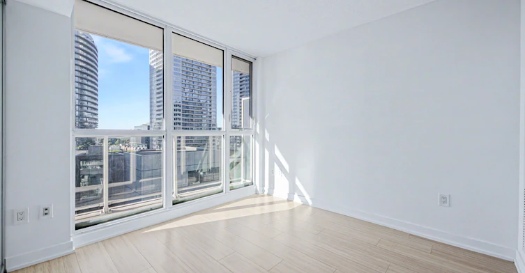 902-85 Queens Wharf Road, Toronto, ON, M5V 0J9 - 10