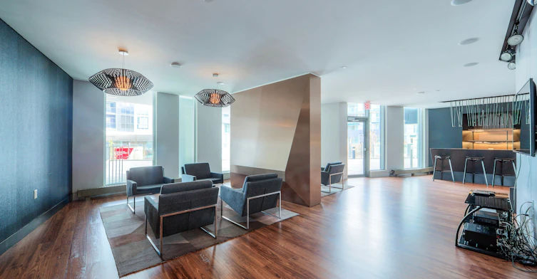 902-85 Queens Wharf Road, Toronto, ON, M5V 0J9 - 31