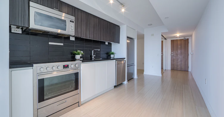 902-85 Queens Wharf Road, Toronto, ON, M5V 0J9 - 6