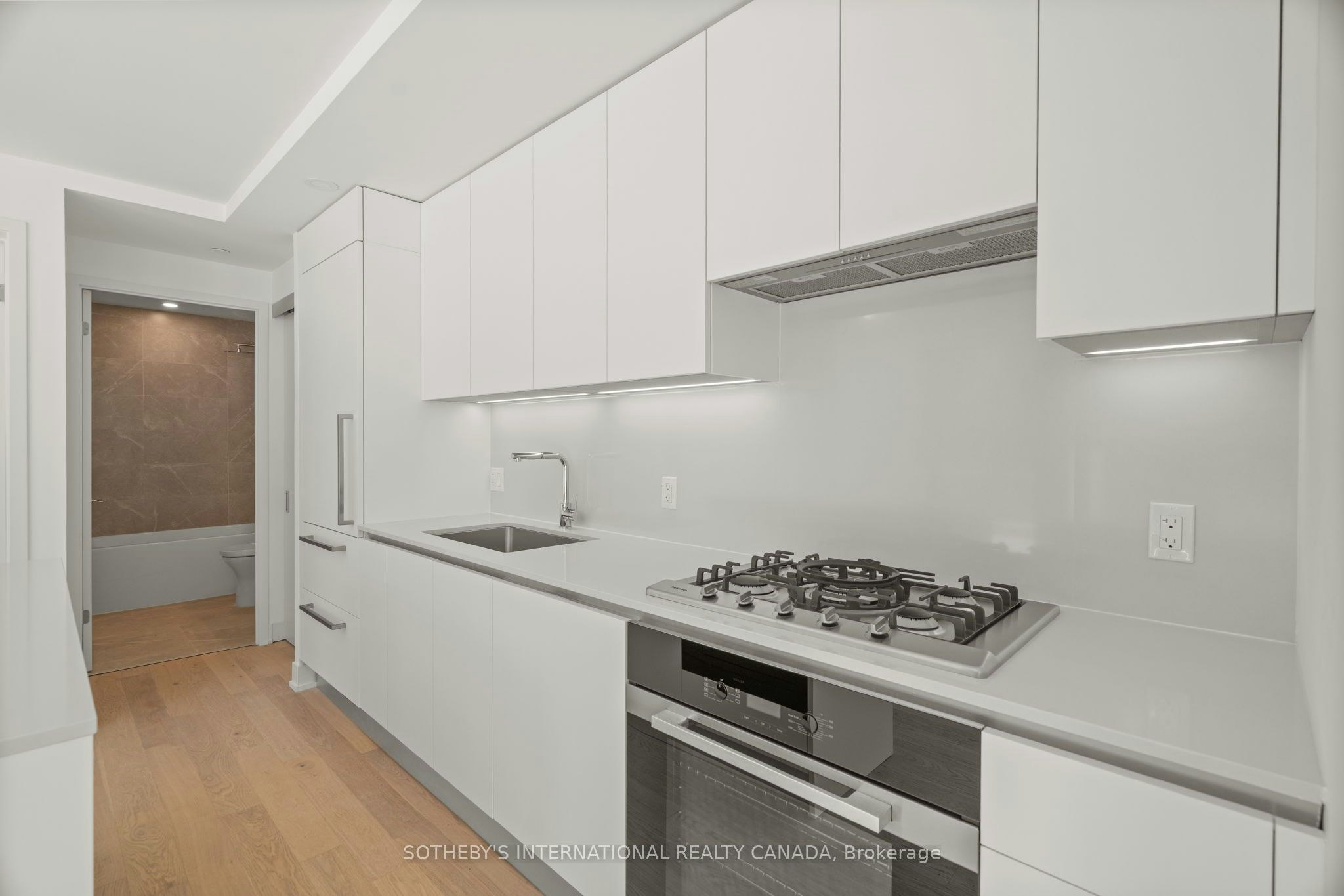 102-200 Keewatin Avenue, Toronto, ON, M4P 0G4 - 7