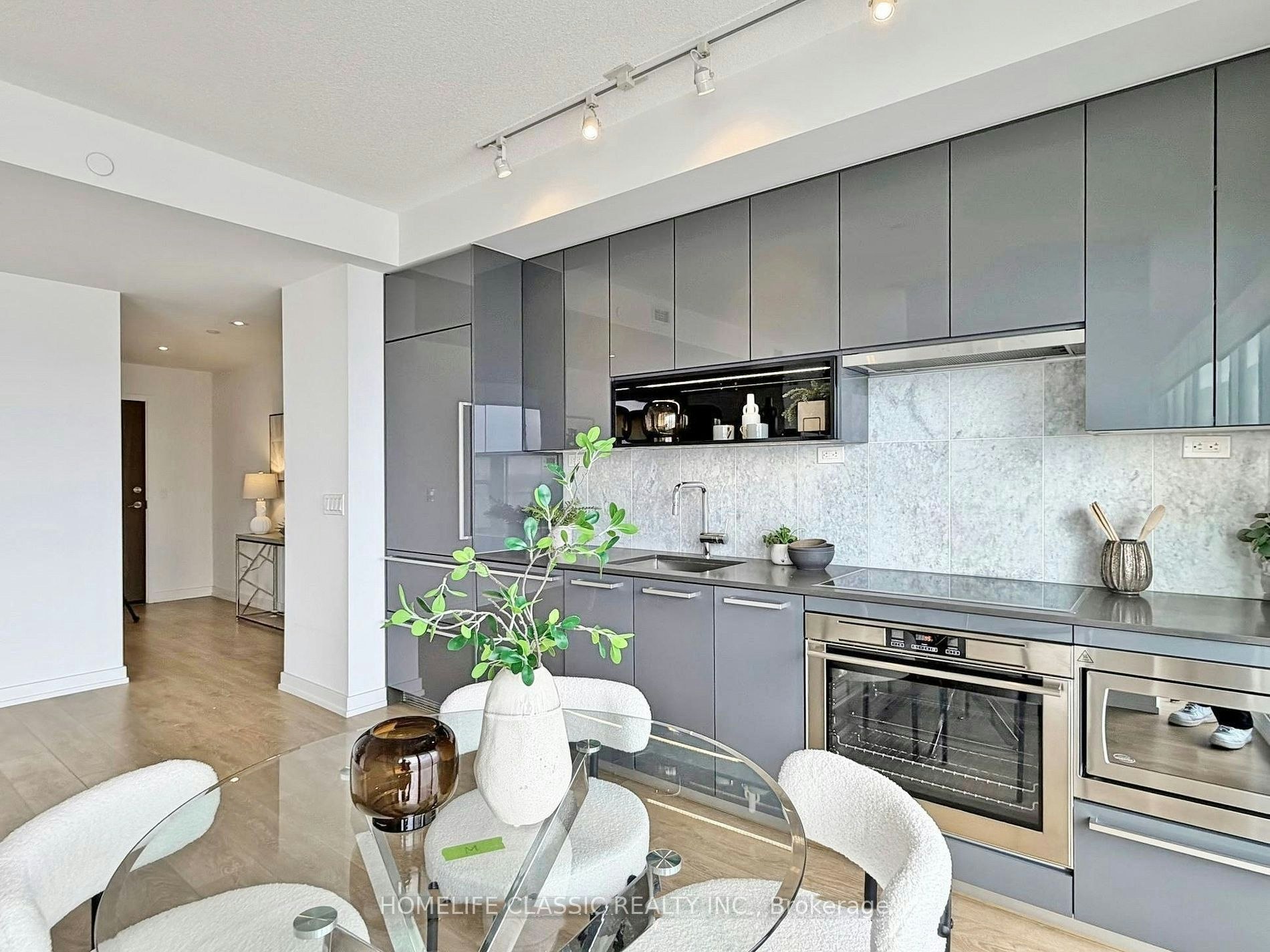 2011-117 Mcmahon Drive, Toronto, ON, M2K 0E4 - 11
