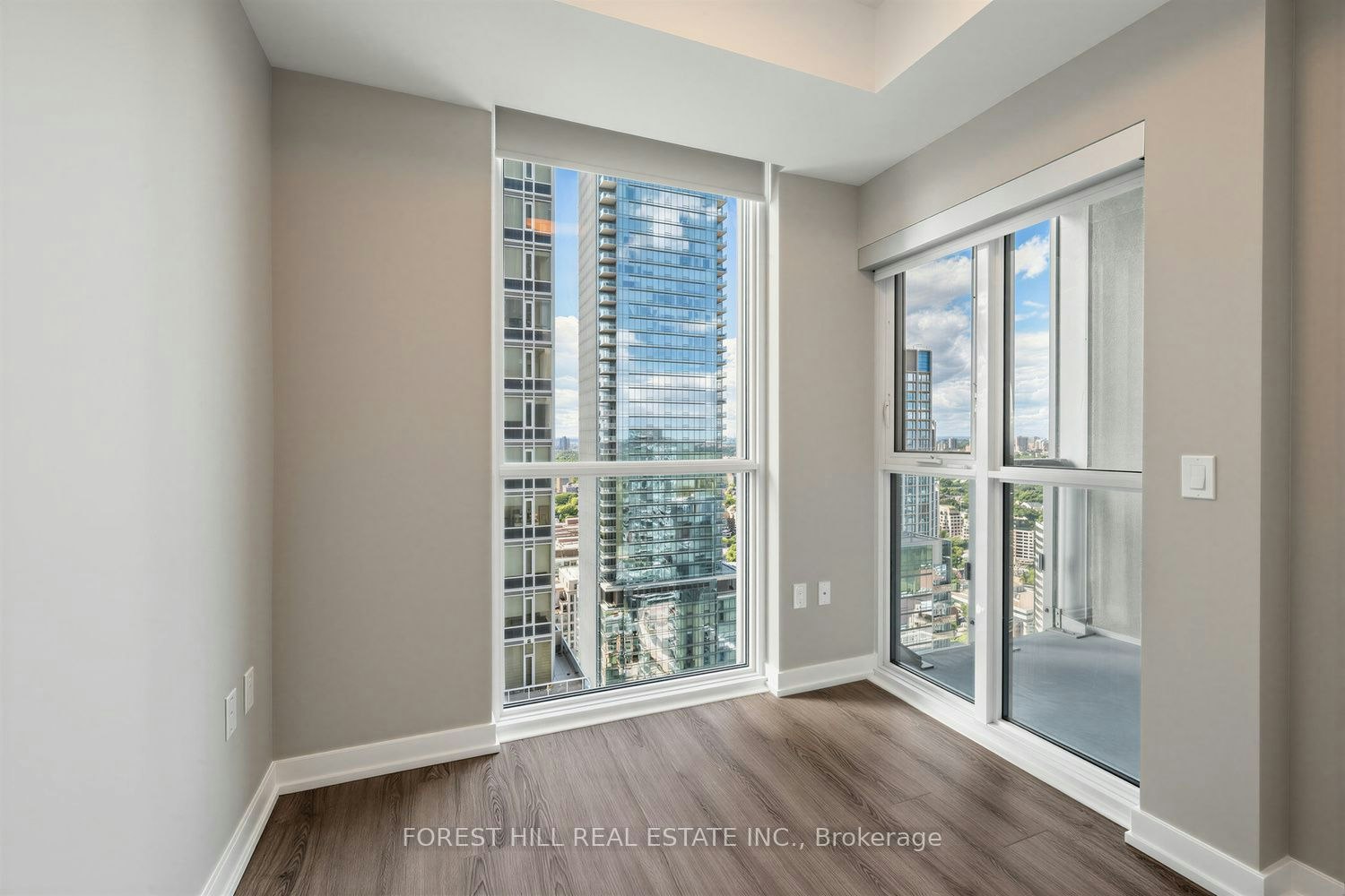 3705-1 Yorkville Avenue, Toronto, ON, M4W 1L1 - 15