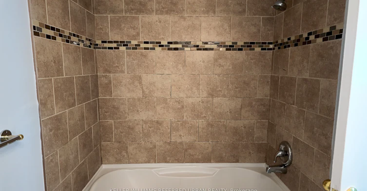 36 Yucatan Road, Toronto, ON, M2H 2K8 - 11