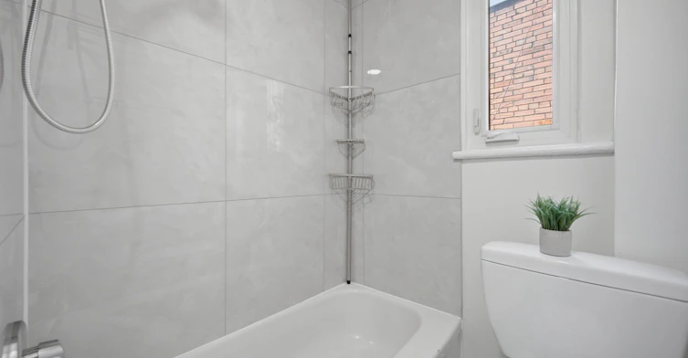 Upper-472 Lansdowne Avenue, Toronto, ON, M6H 3Y3 - 19