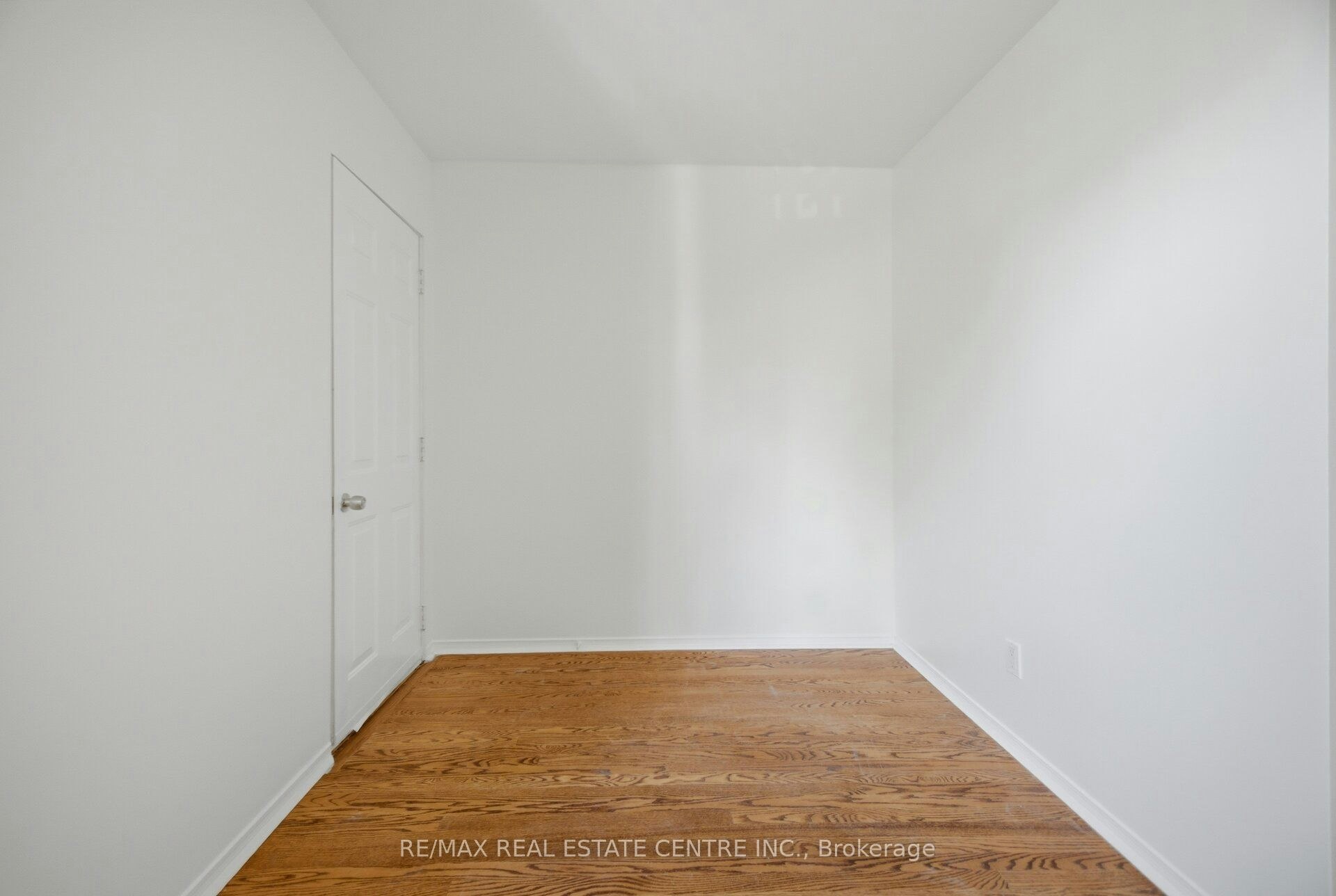 Upper-472 Lansdowne Avenue, Toronto, ON, M6H 3Y3 - 14