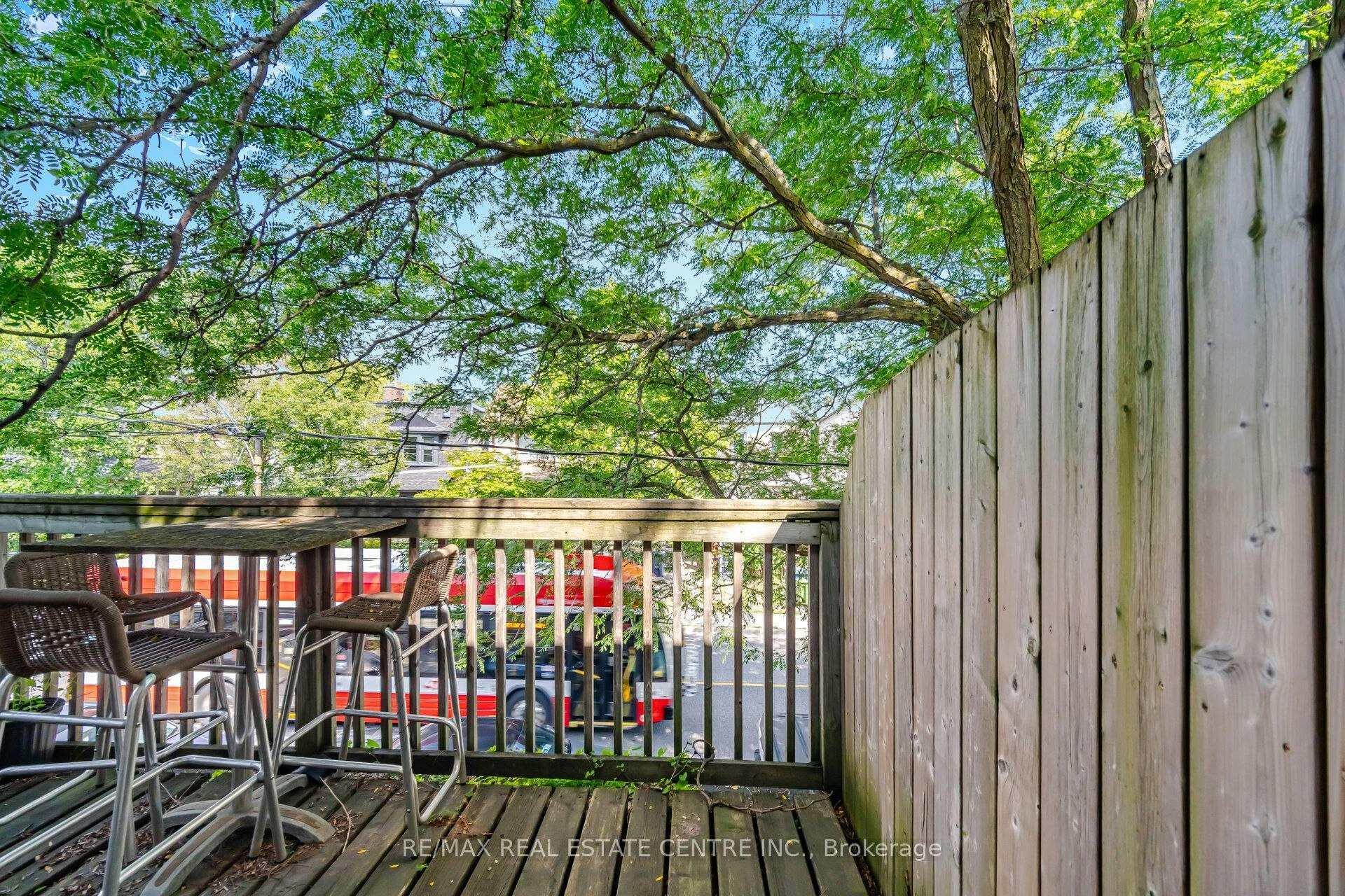 Upper-472 Lansdowne Avenue, Toronto, ON, M6H 3Y3 - 20