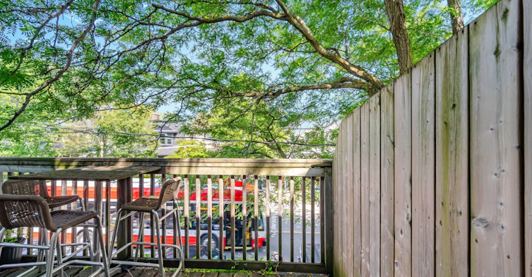 Upper-472 Lansdowne Avenue, Toronto, ON, M6H 3Y3 - 20