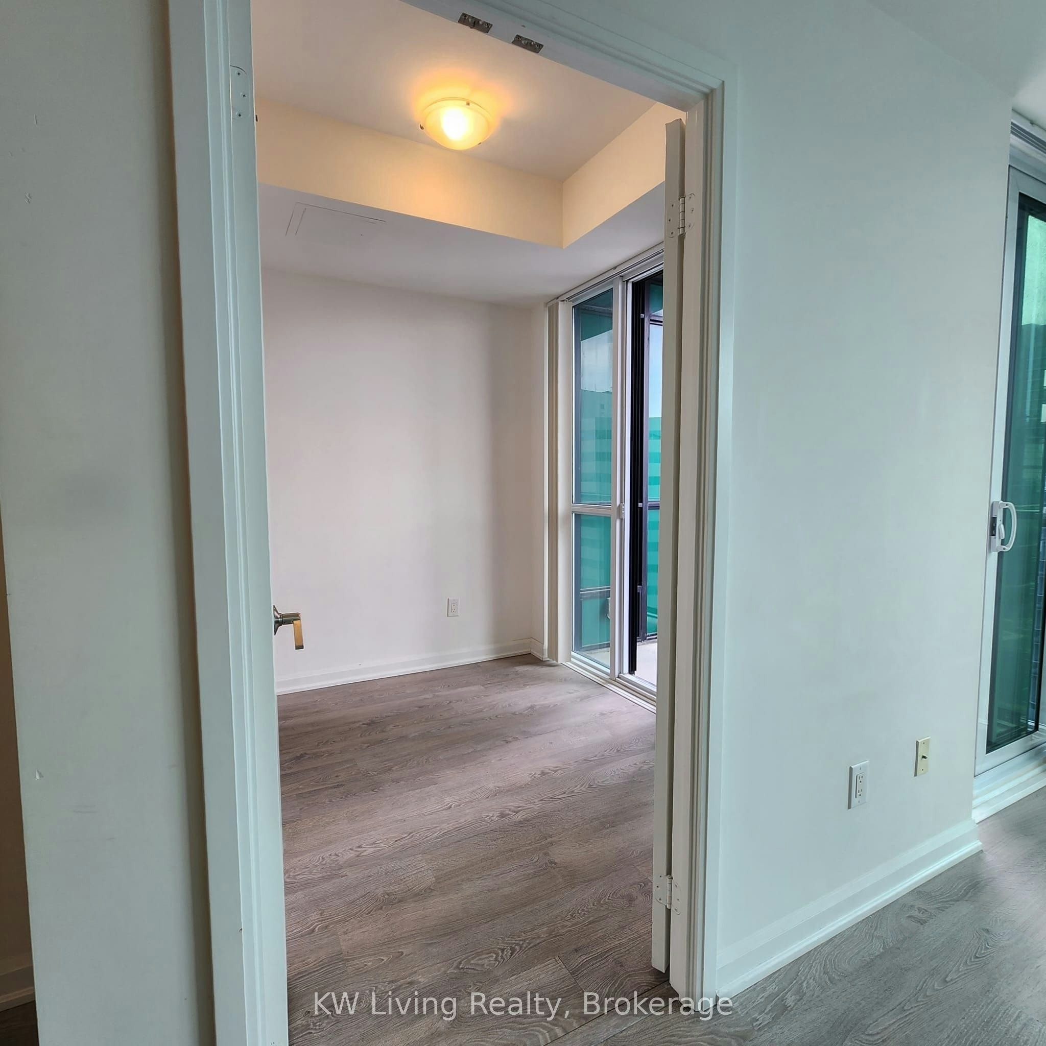 1509-9 Bogert Avenue, Toronto, ON, M2N 0H3 - 2