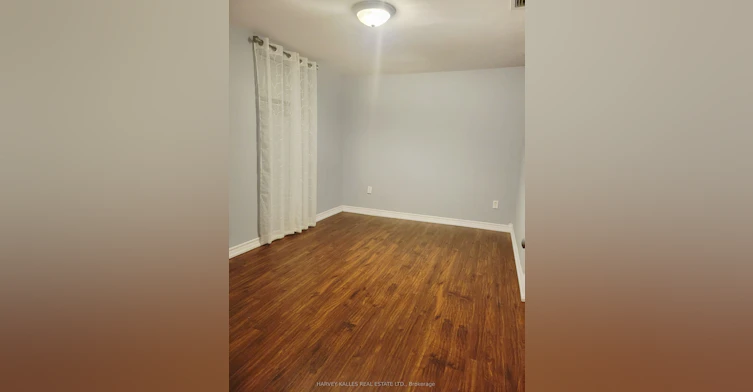 Lower-85 Lanark Avenue, Toronto, ON, M6E 2G3 - 10