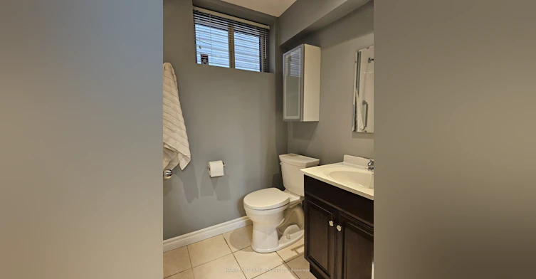 Lower-85 Lanark Avenue, Toronto, ON, M6E 2G3 - 8