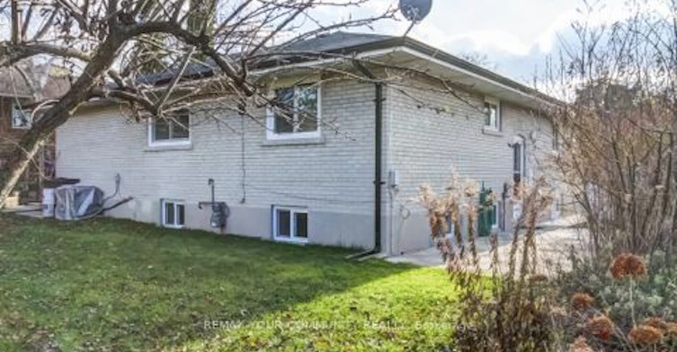 basement 2-10 Tinder Crescent, Toronto, ON, M4A 1L3 - 6