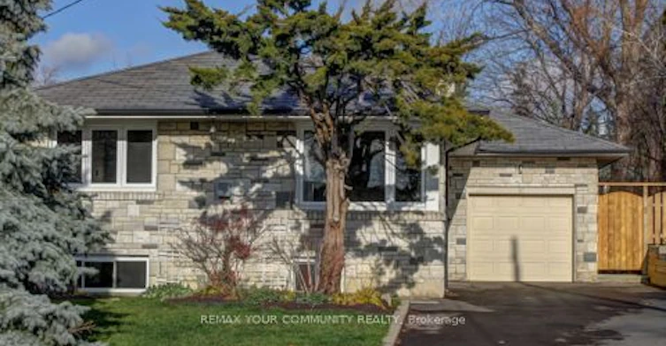basement 2-10 Tinder Crescent, Toronto, ON, M4A 1L3 - 2