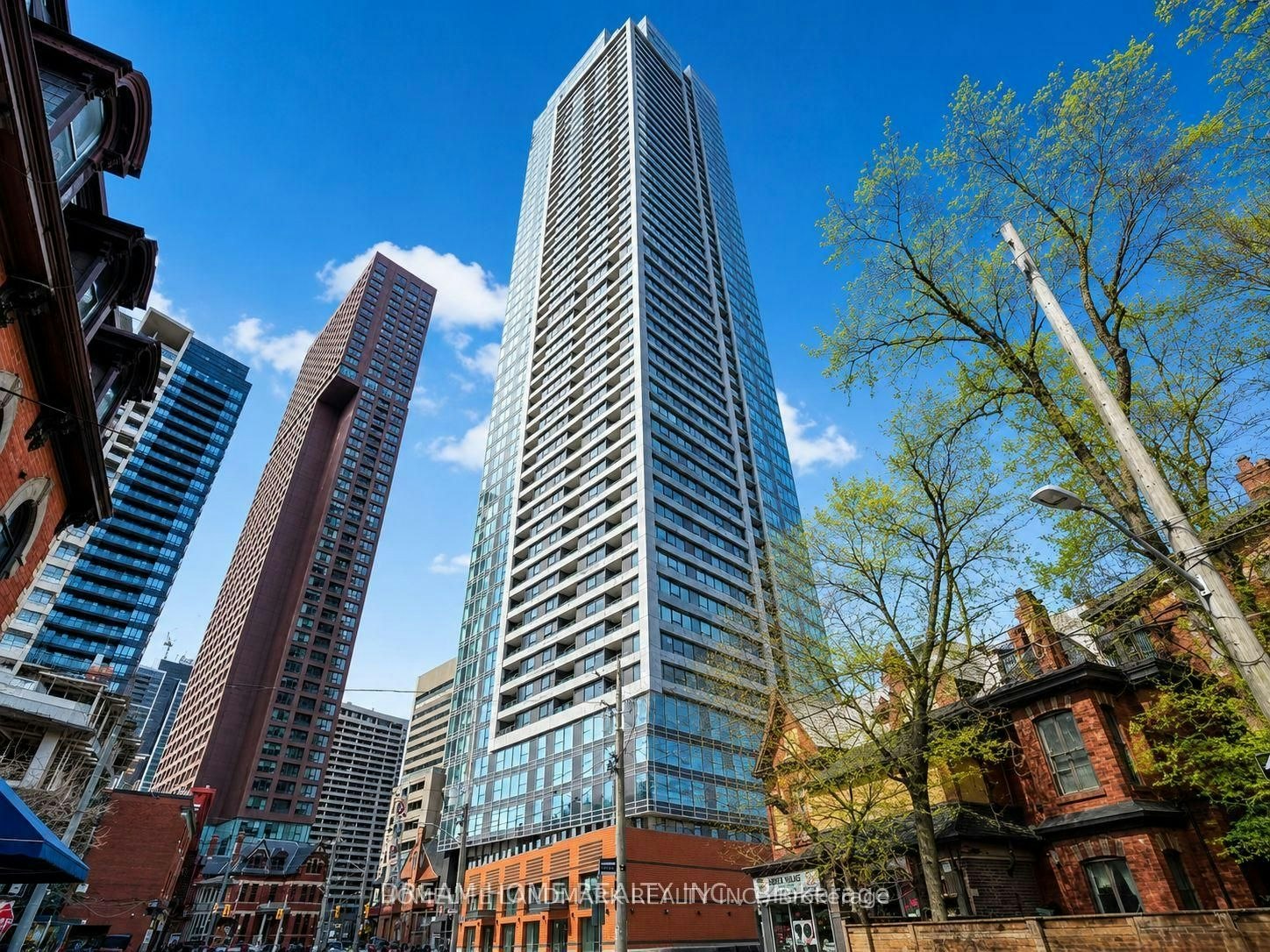 2002-609 Sherbourne Street, Toronto, ON, M4X 0A4