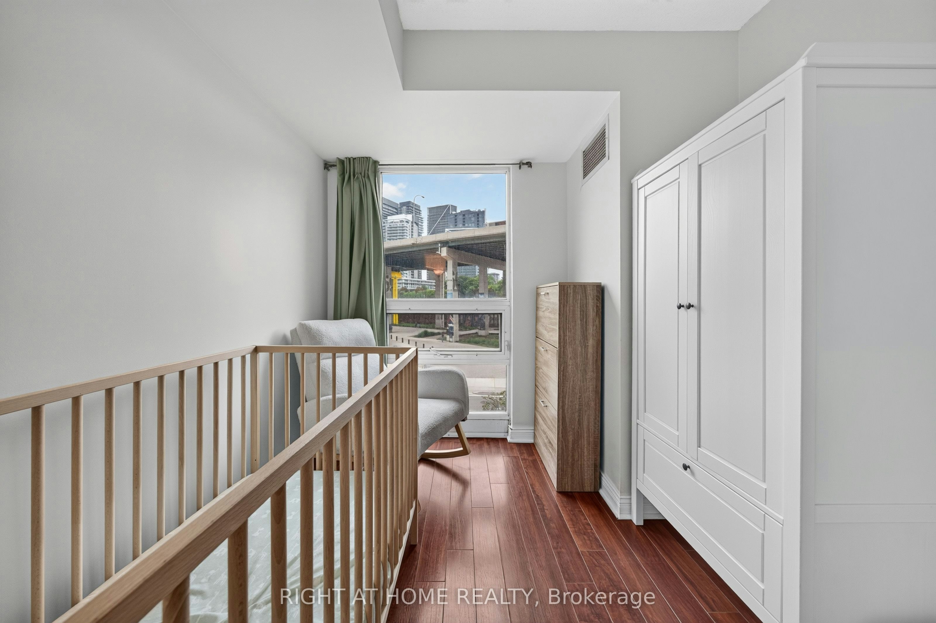321-231 Fort York Boulevard, Toronto, ON, M5V 1B2 - 13