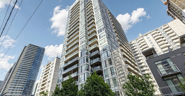208-83 Redpath Avenue, Toronto, ON, M4S 0A2