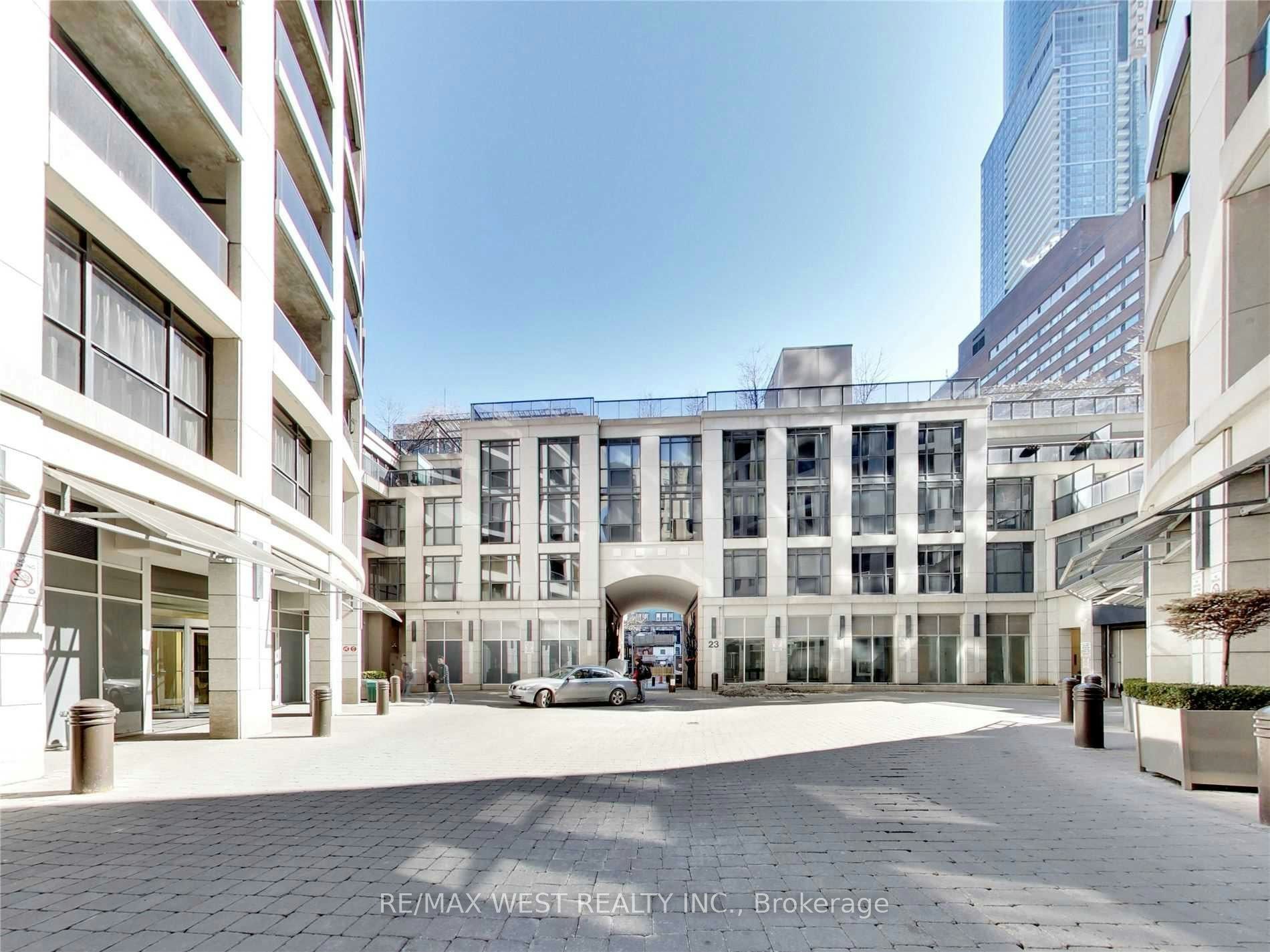 2209-21 Carlton Street, Toronto, ON, M5B 1L3
