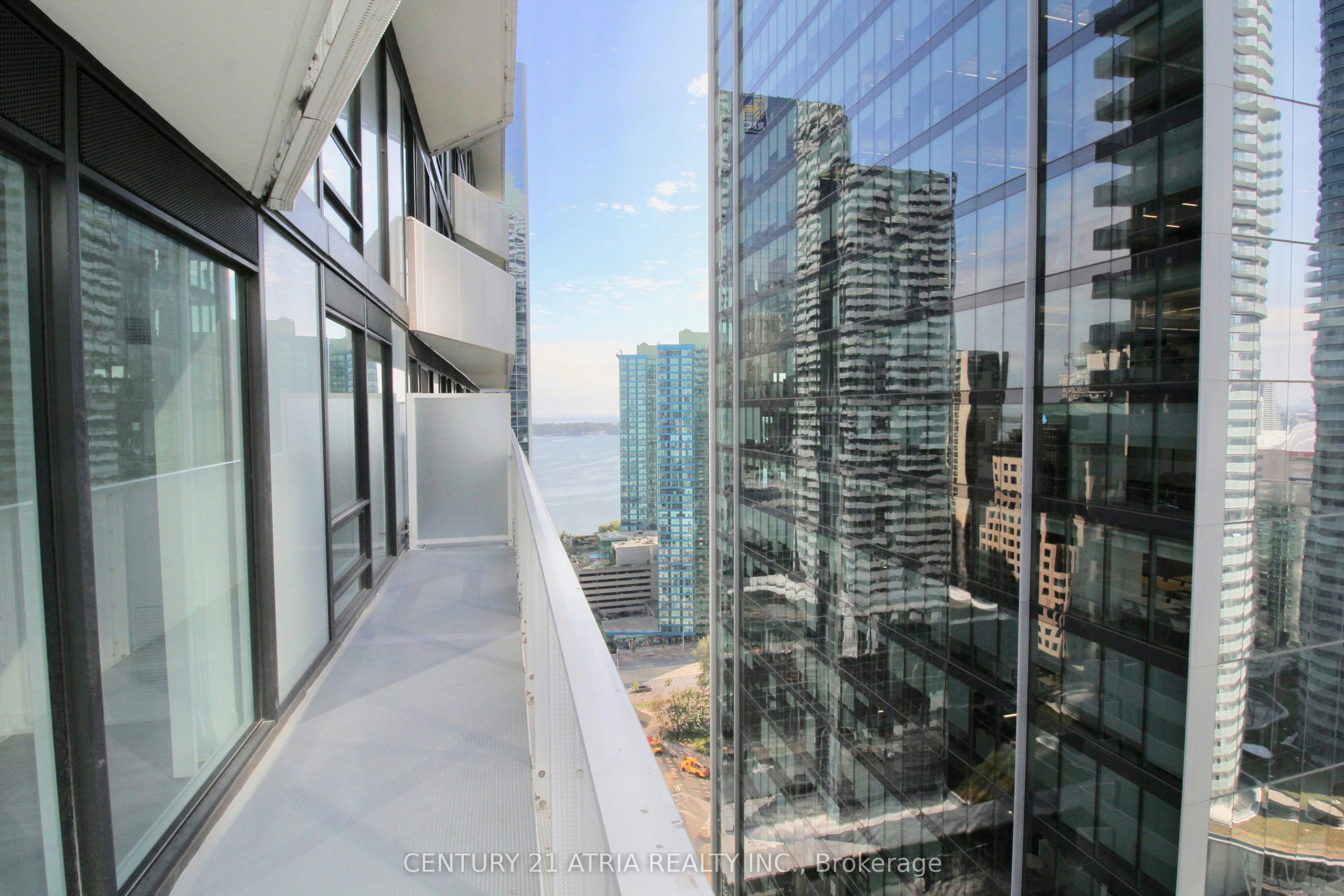 2510-100 Harbour Street, Toronto, ON, M5J 0B5 - 12