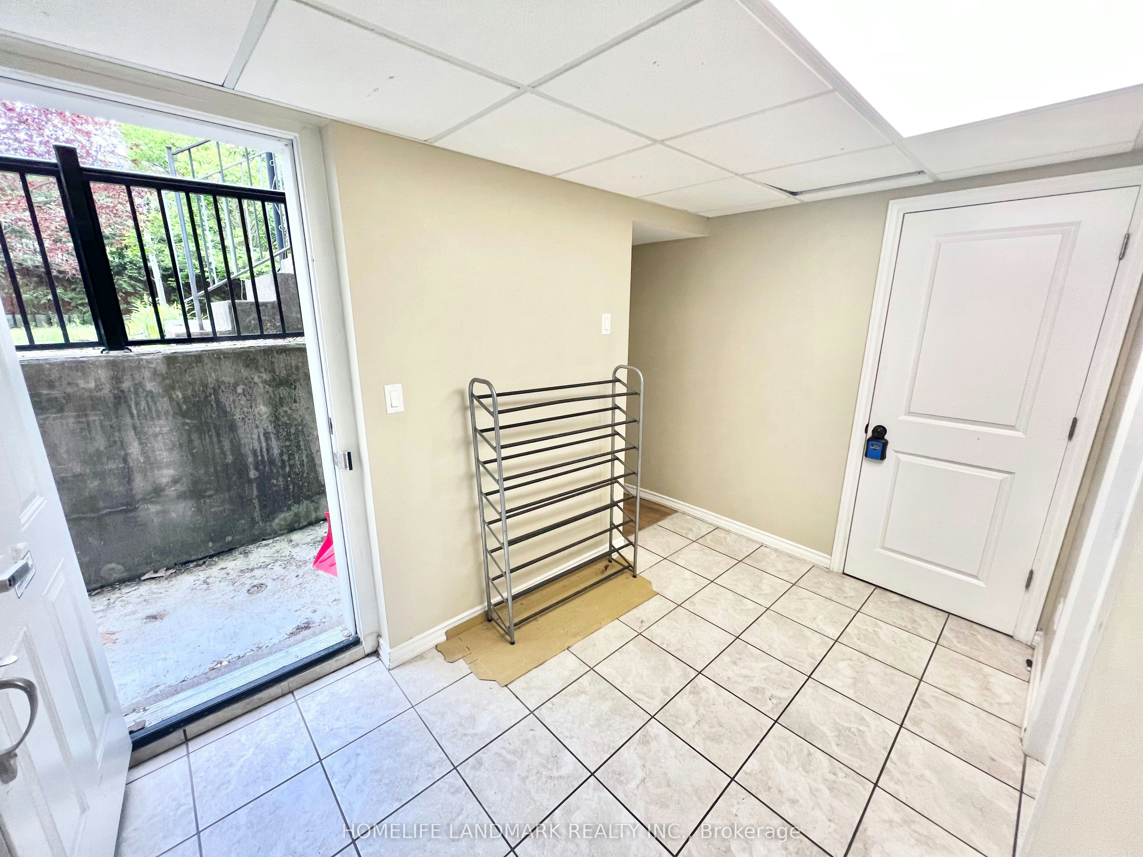 159 Cocksfield Avenue, Toronto, ON, M3H 3T4 - 10
