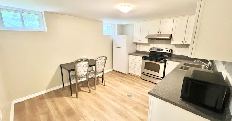 159 Cocksfield Avenue, Toronto, ON, M3H 3T4 - 15