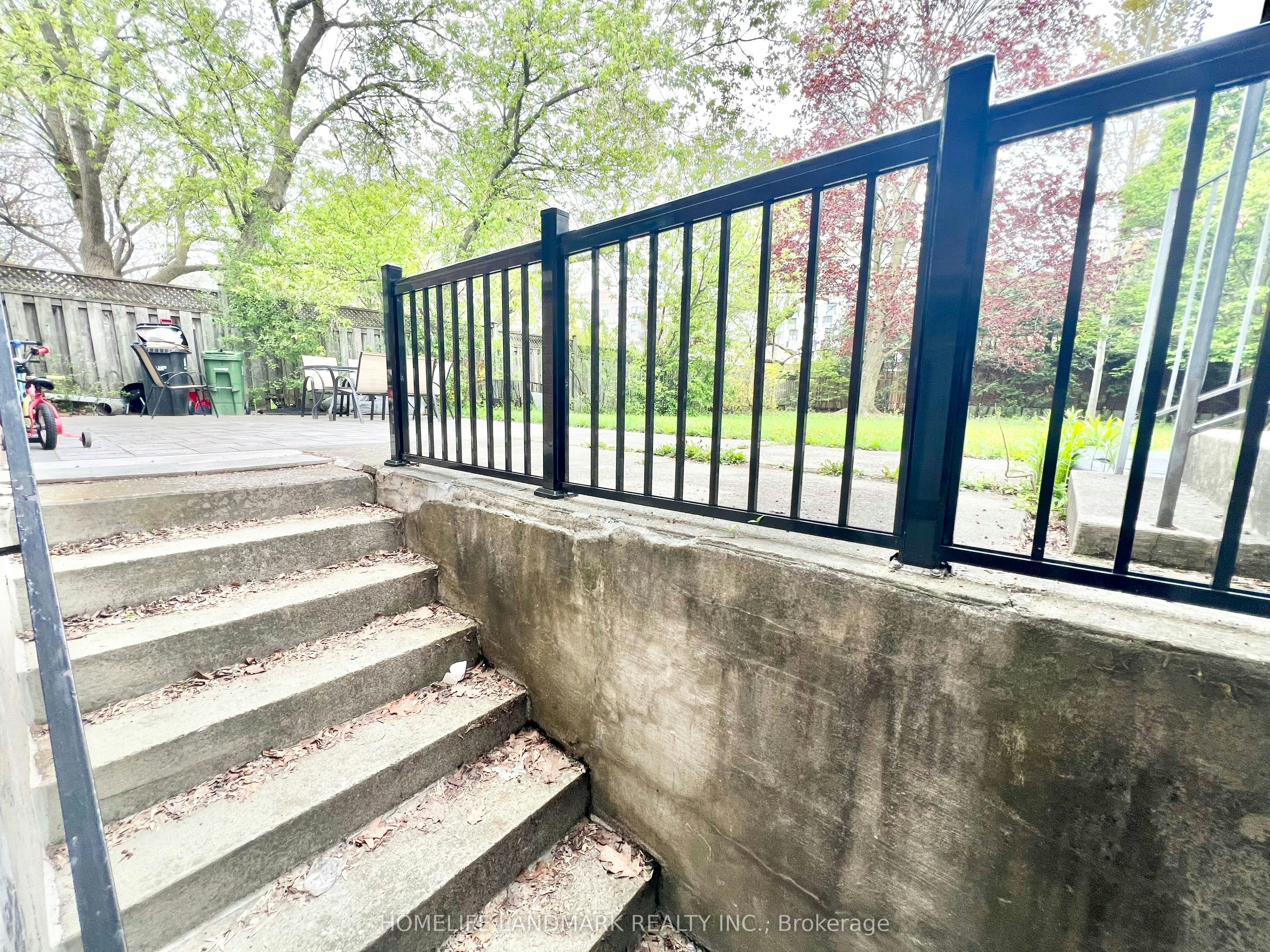 159 Cocksfield Avenue, Toronto, ON, M3H 3T4 - 9