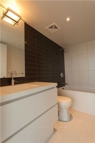 3006-85 Queens Wharf Road, Toronto, ON, M5V 0J9 - 9