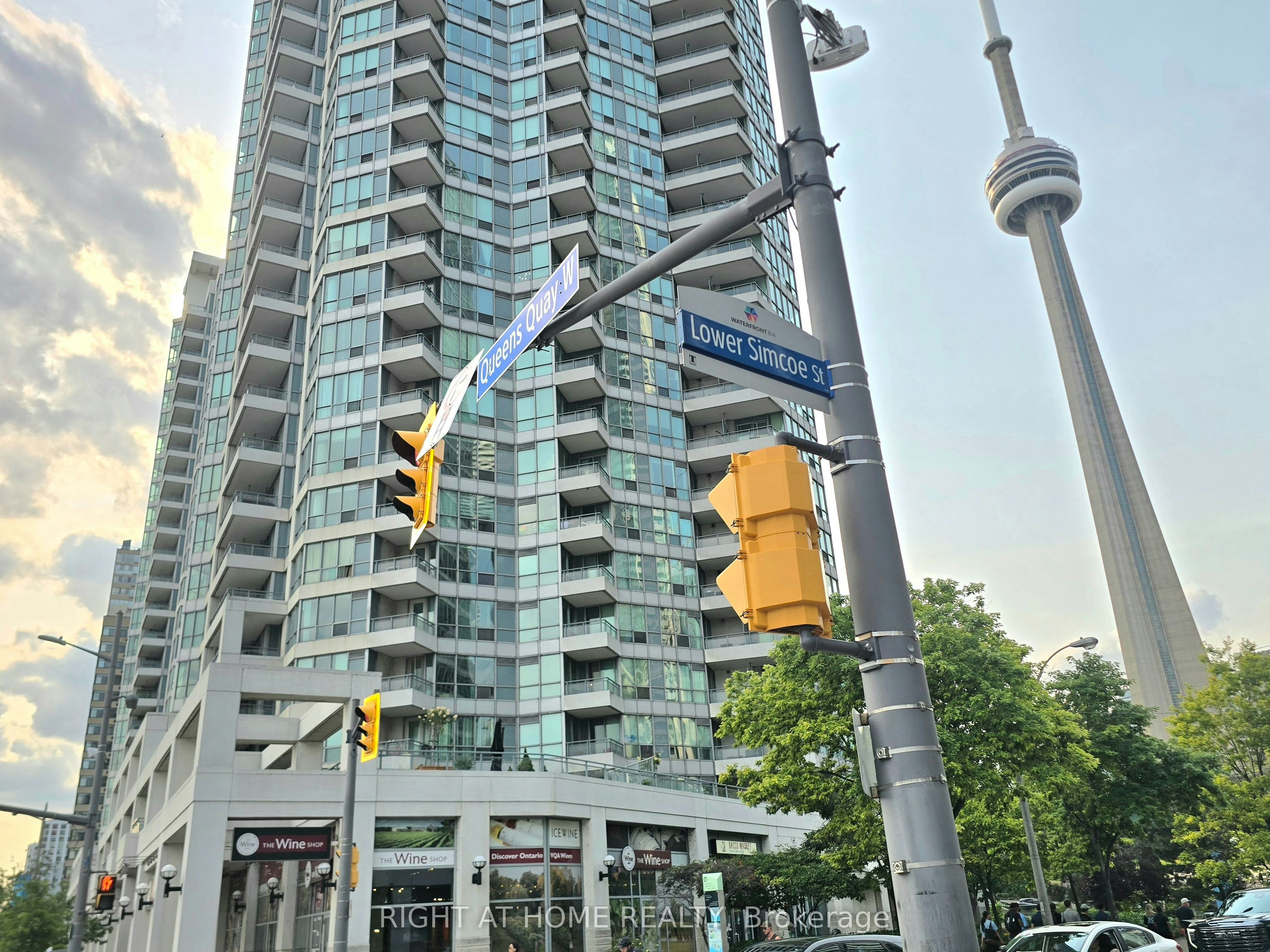 506-228 Queens Quay W, Toronto, ON, M5J 2X1