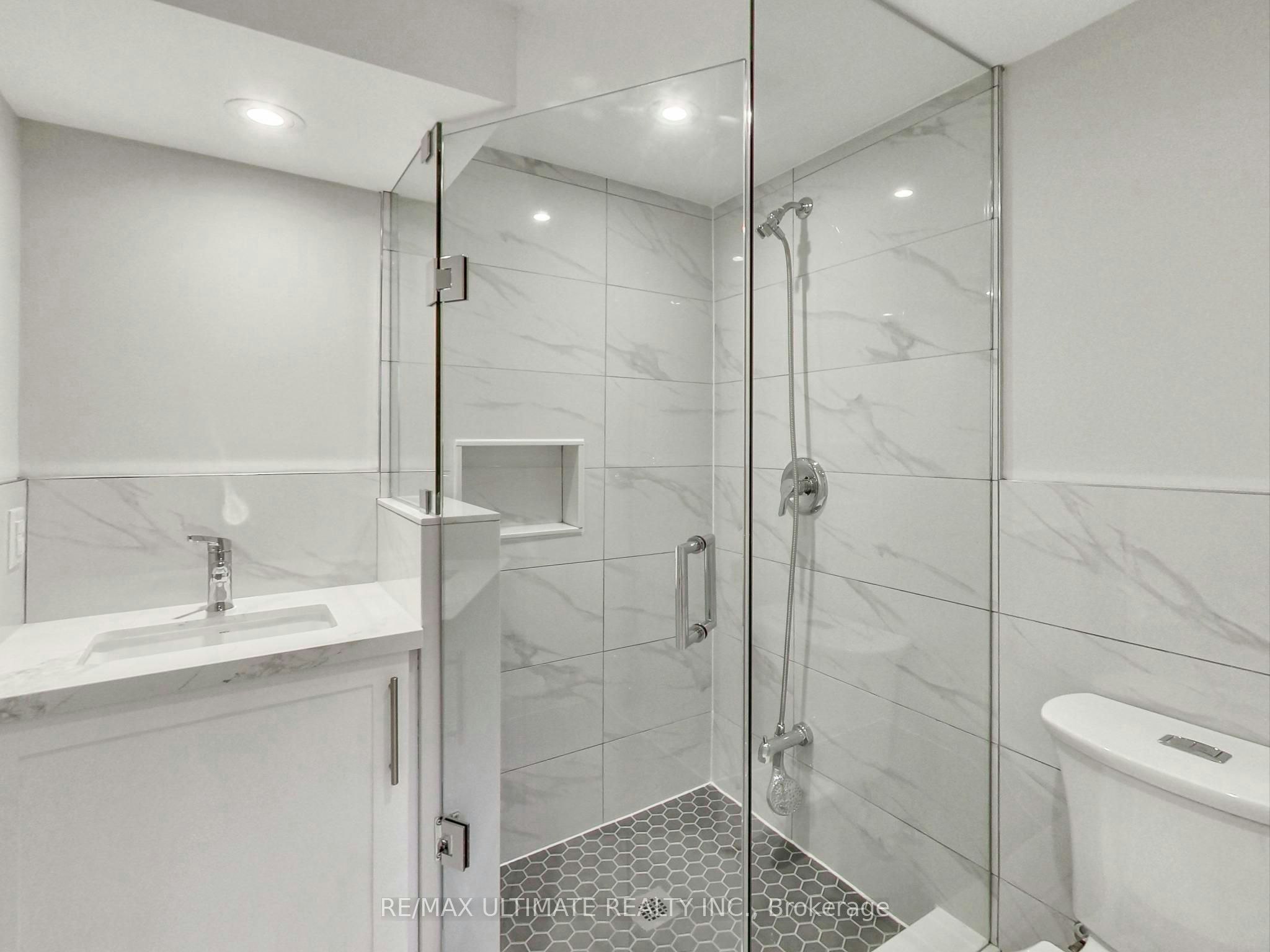 Lower-614 Northcliffe Boulevard, Toronto, ON, M6E 3L9 - 9