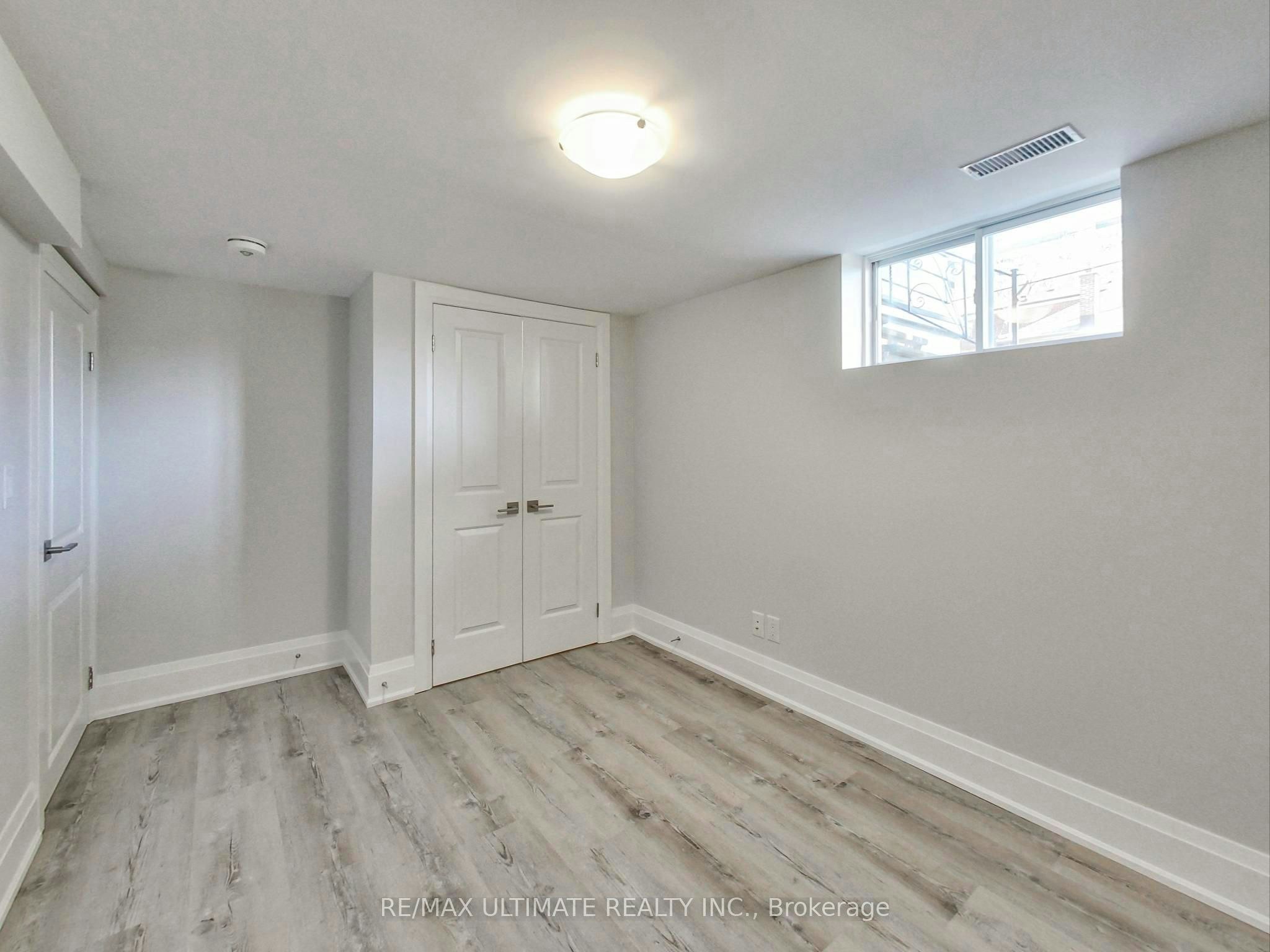 Lower-614 Northcliffe Boulevard, Toronto, ON, M6E 3L9 - 7