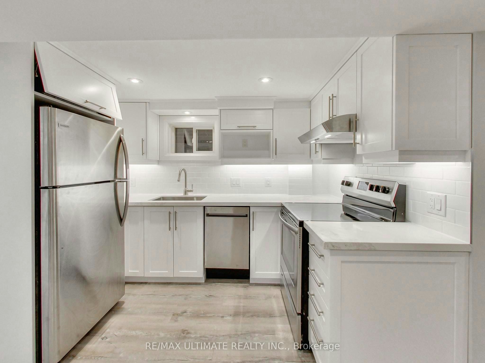 Lower-614 Northcliffe Boulevard, Toronto, ON, M6E 3L9 - 6