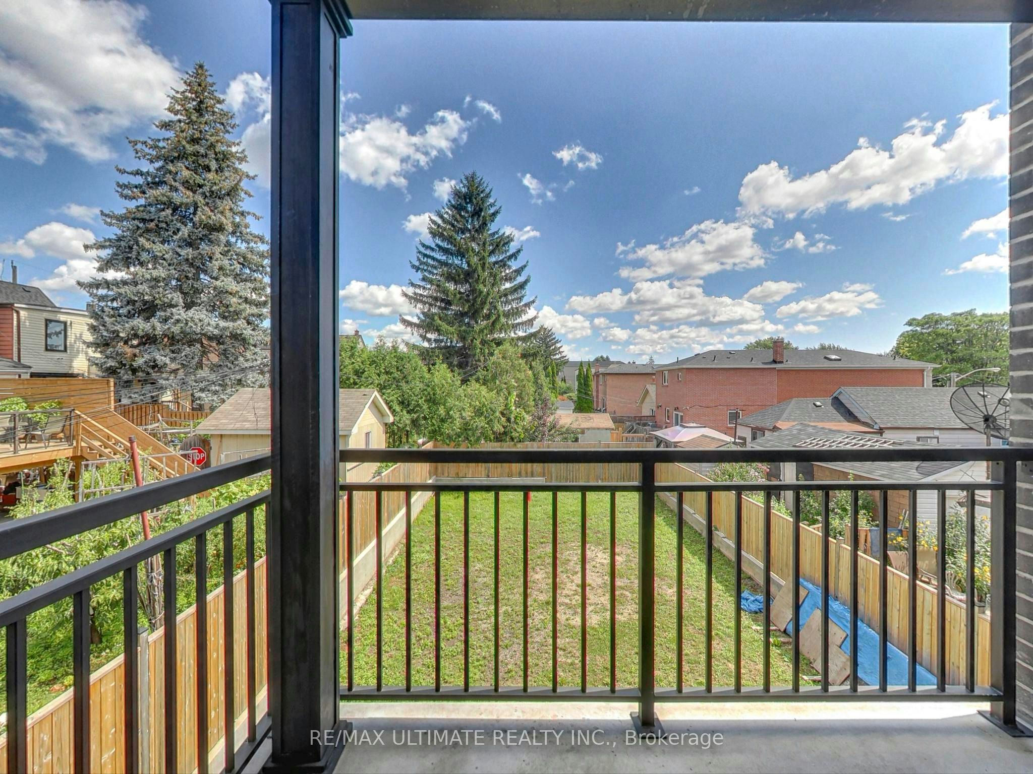 201-387 Glenholme Avenue, Toronto, ON, M6E 3E6 - 34