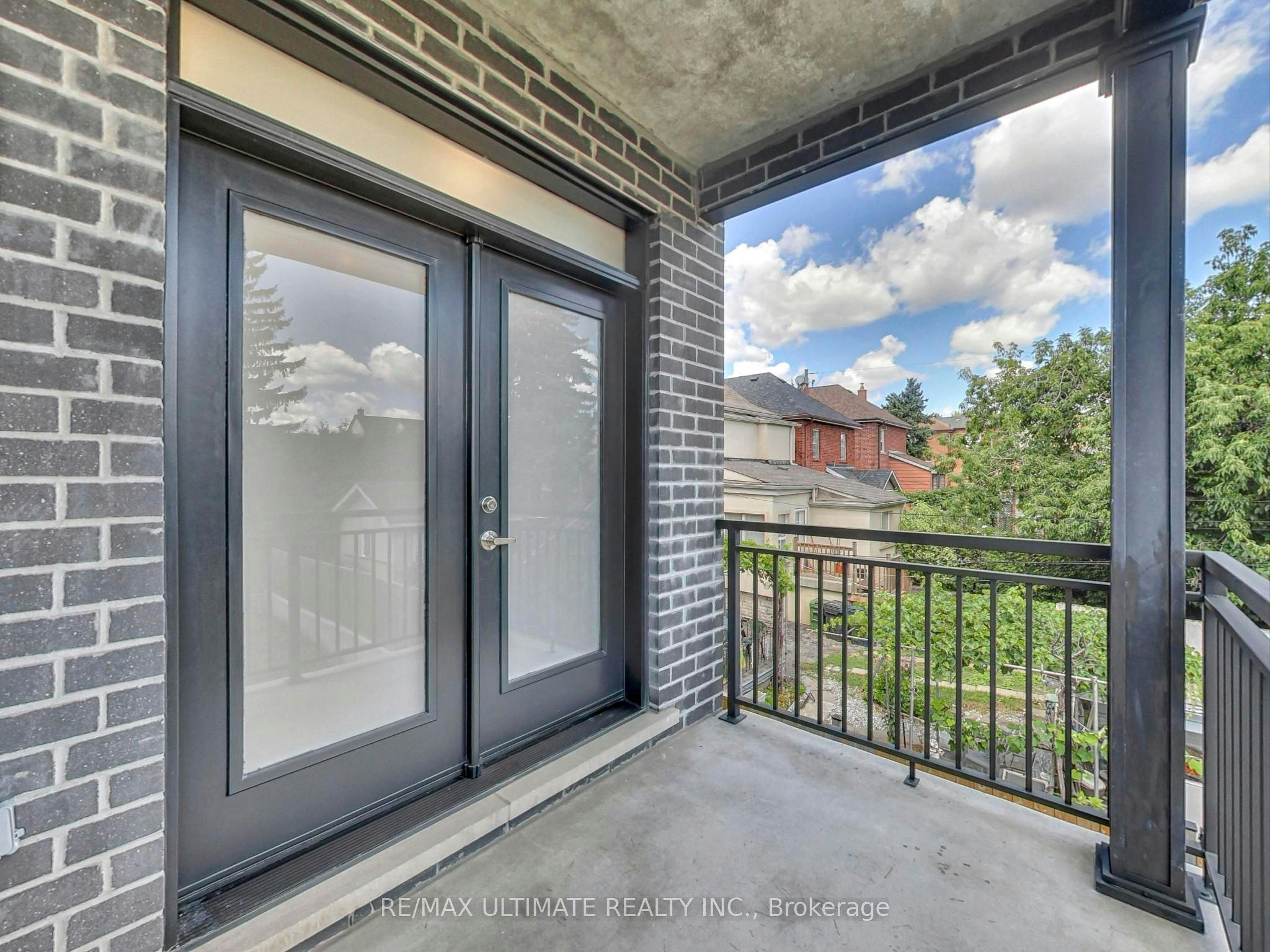 201-387 Glenholme Avenue, Toronto, ON, M6E 3E6 - 35