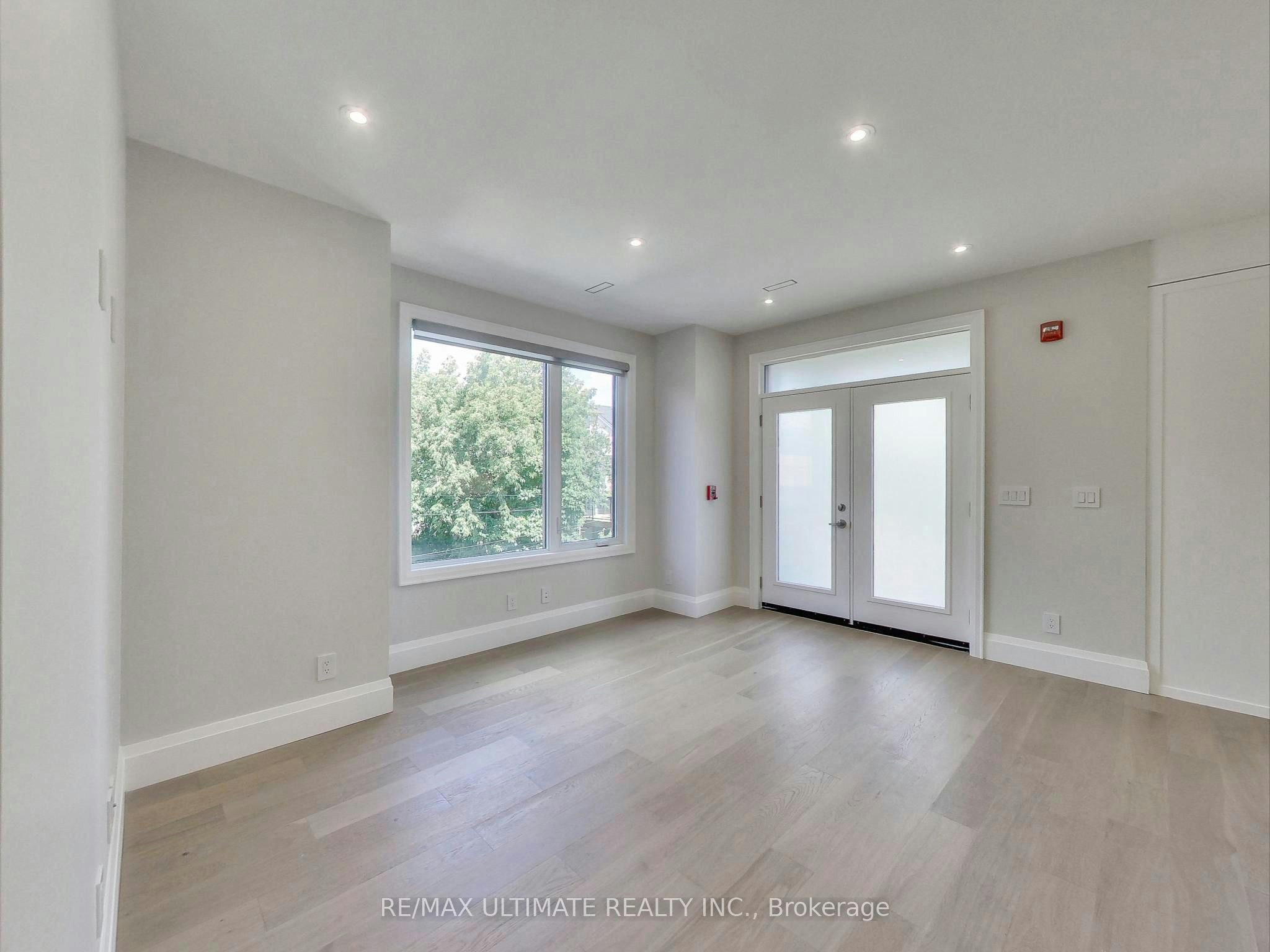 201-387 Glenholme Avenue, Toronto, ON, M6E 3E6 - 10