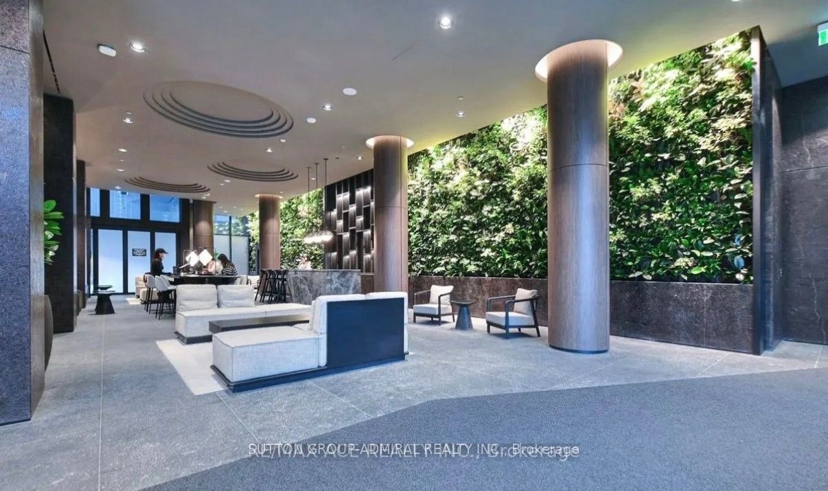 # 2204 N-120 Broadway Avenue, Toronto, ON, M4P 0E9 - 14