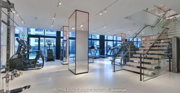 # 2204 N-120 Broadway Avenue, Toronto, ON, M4P 0E9 - 13