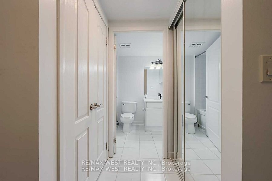 634-600 Fleet Street, Toronto, ON, M5V 1B7 - 13