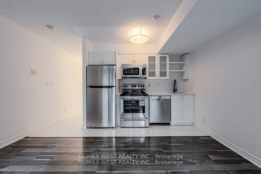 634-600 Fleet Street, Toronto, ON, M5V 1B7 - 3