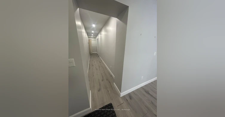 Main-485 Oriole Parkway, Toronto, ON, M5P 2H9 - 4