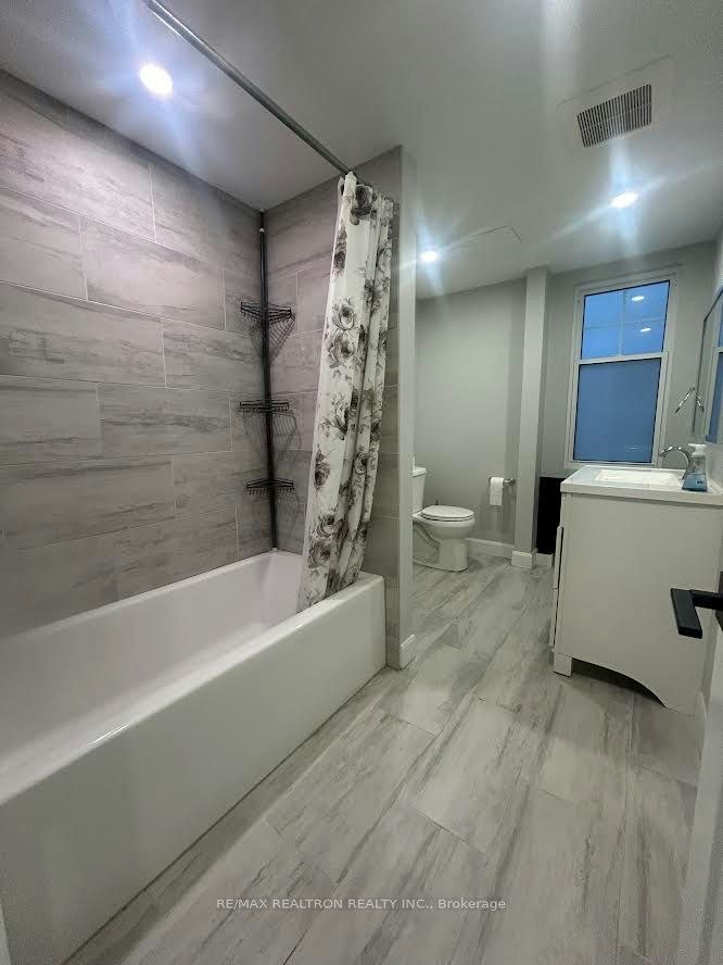 Main-485 Oriole Parkway, Toronto, ON, M5P 2H9 - 13