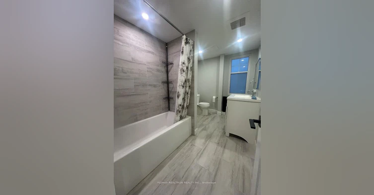 Main-485 Oriole Parkway, Toronto, ON, M5P 2H9 - 13