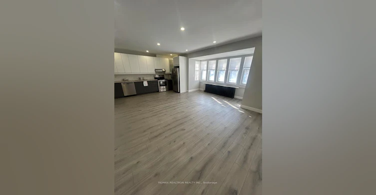 Main-485 Oriole Parkway, Toronto, ON, M5P 2H9 - 2