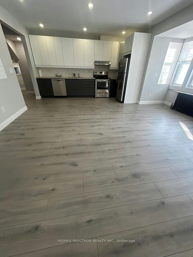 Main-485 Oriole Parkway, Toronto, ON, M5P 2H9 - 7