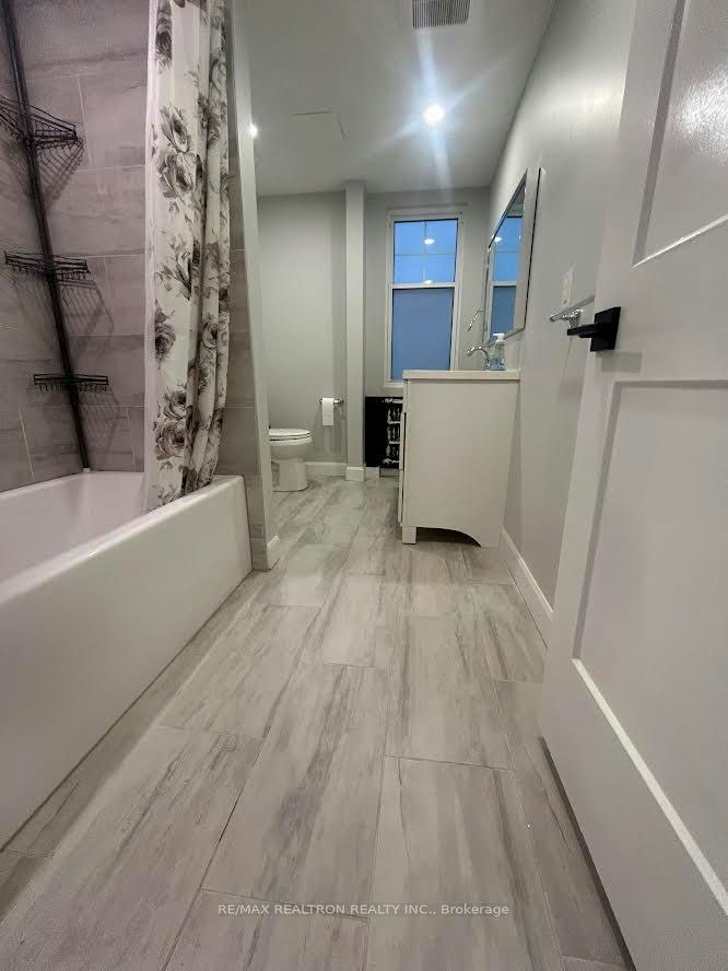 Main-485 Oriole Parkway, Toronto, ON, M5P 2H9 - 11