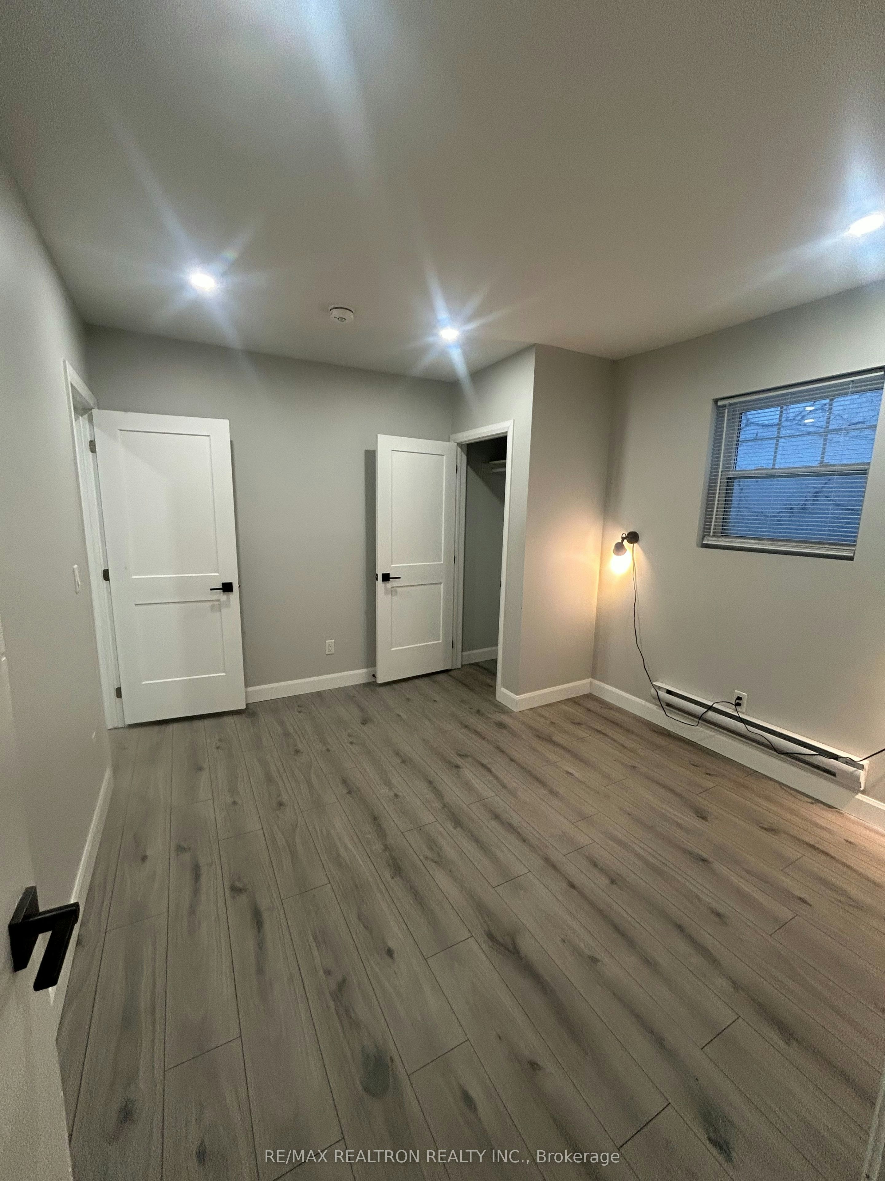 Main-485 Oriole Parkway, Toronto, ON, M5P 2H9 - 22